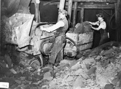 Cleveland Ironstone mining (reproduced by permission of Teesside Archives and the British Steel Archive Project)